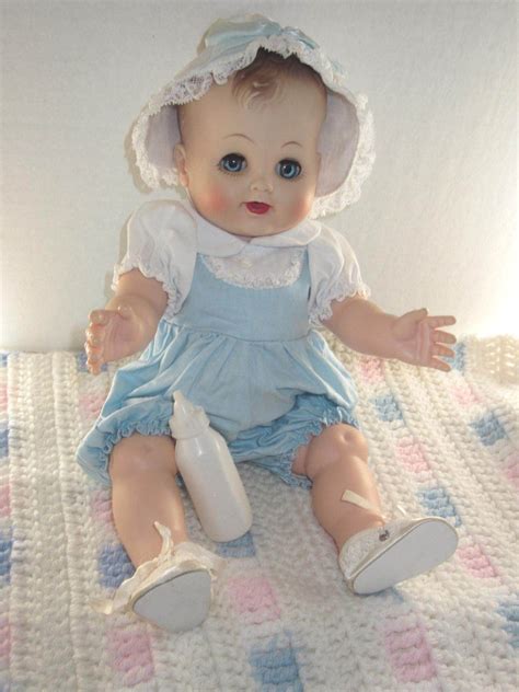 </p><p>I’m not sure exactly what model or the manufacture date. . Madame alexander kathy doll
